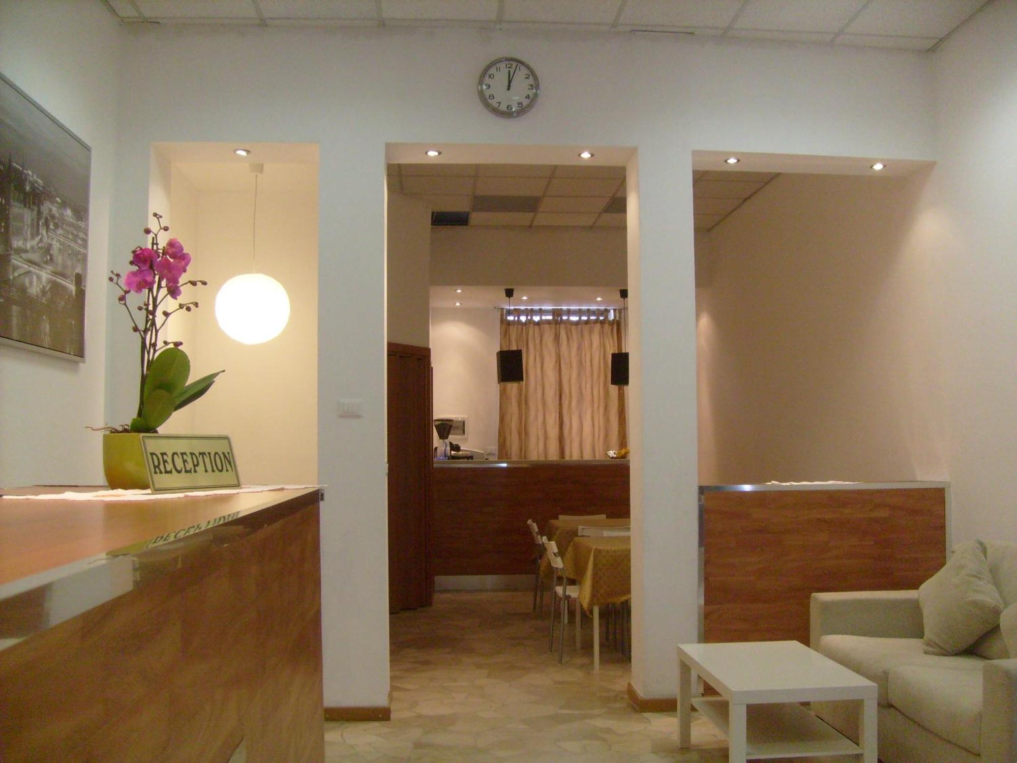 Euro Inn B&B Milan Exterior photo